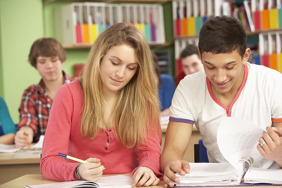 Cuál es la mejor universidad privada para estudiar derecho en Chile