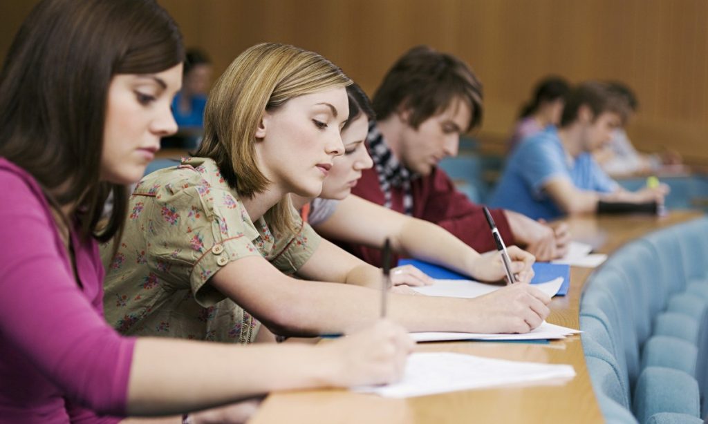 Cómo evaluar la calidad docente en las universidades de Chile